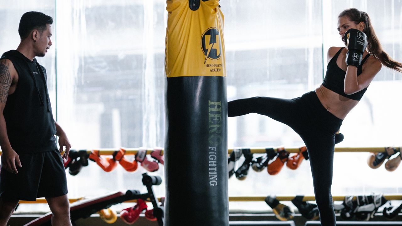 kick-3 entrenar kickboxing barcelona